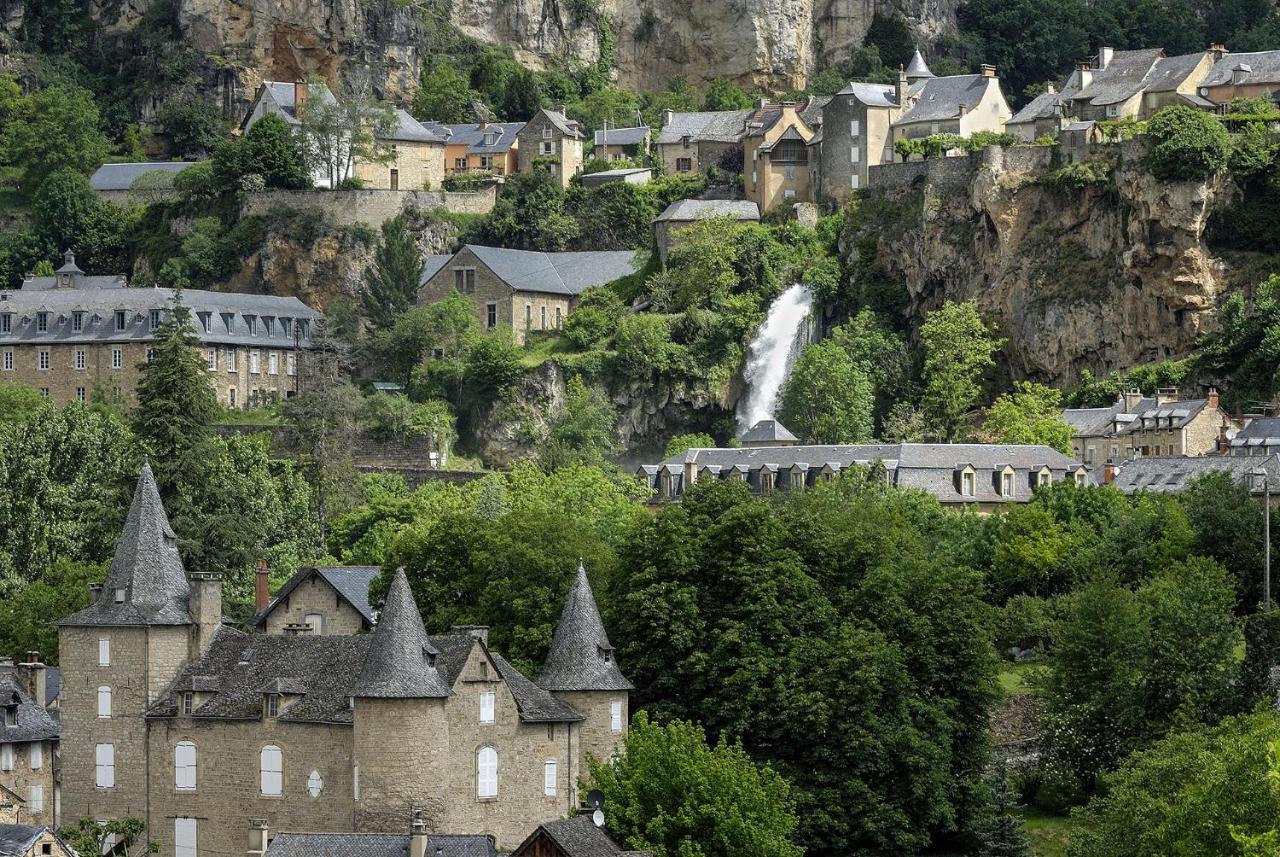 Gite De La Cascade Salles-la-Source Εξωτερικό φωτογραφία